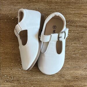 Cute white toddler shoes